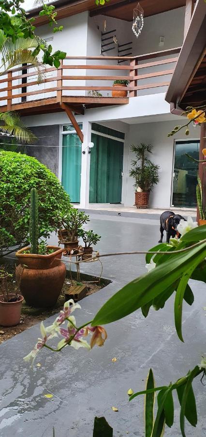Suites No Paraiso Da 伊利亚贝拉 外观 照片